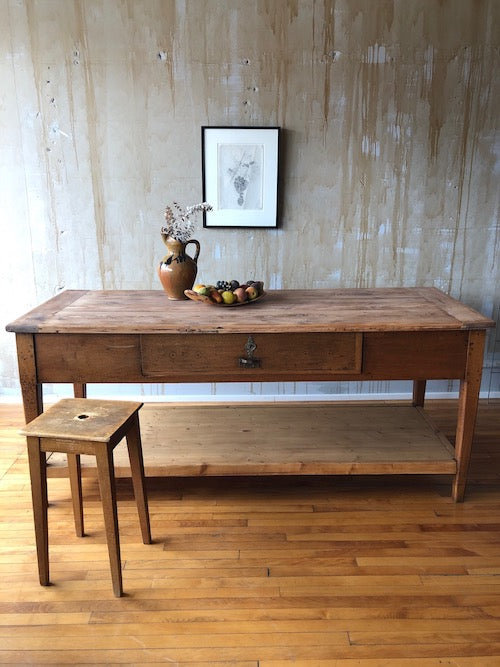 antique kitchen island