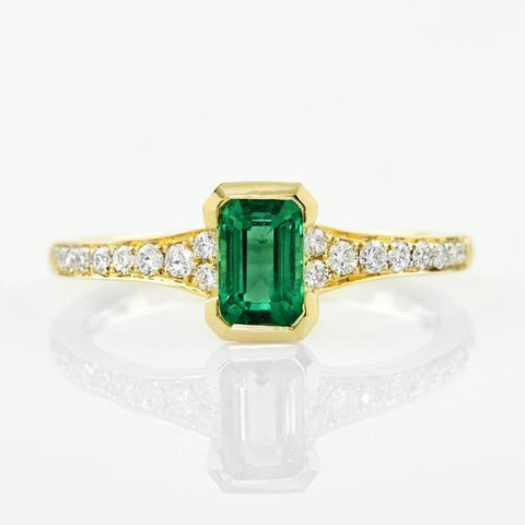 Green Stone Jewelry Trends