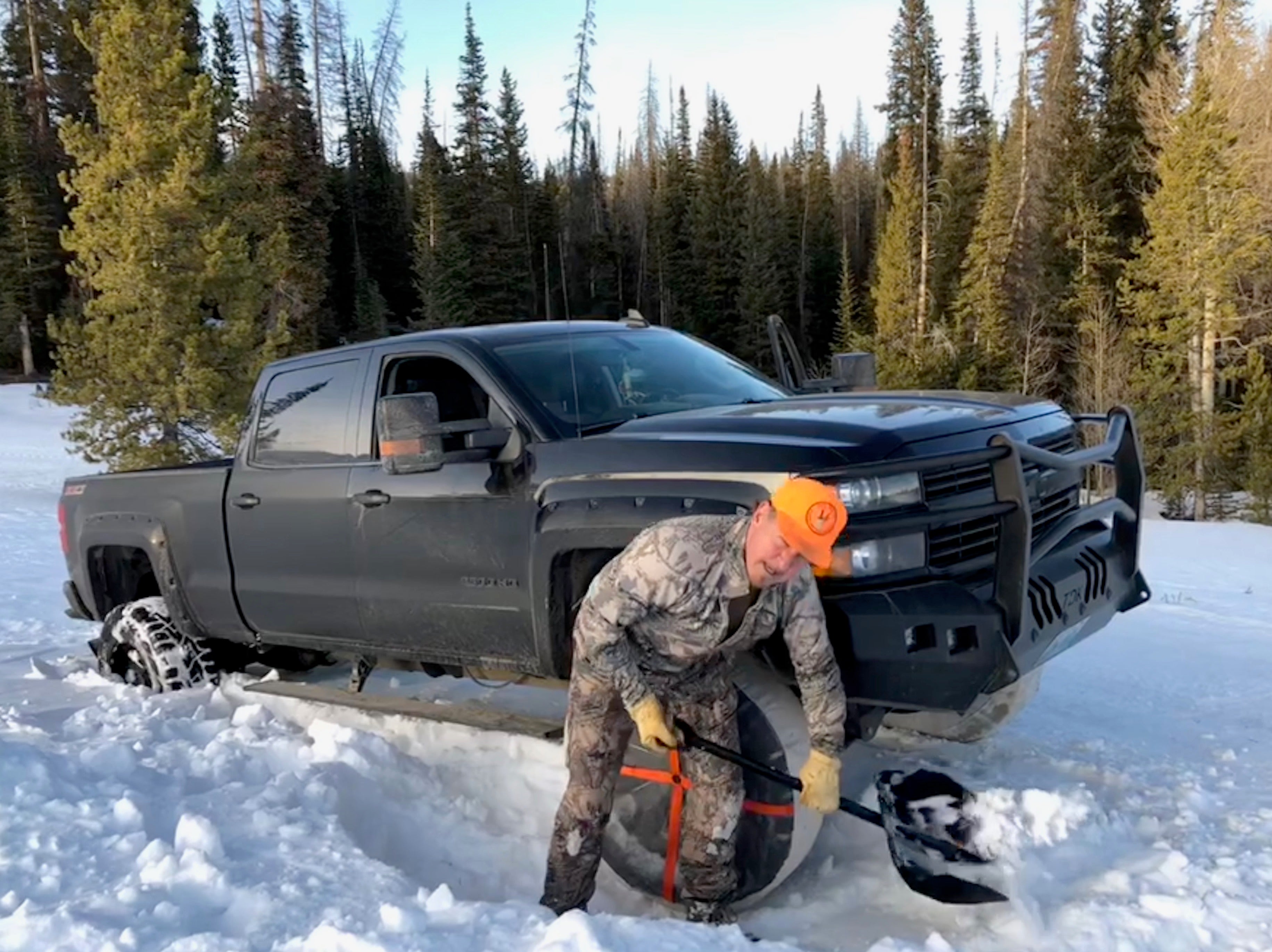 Truck Emergency Shovel