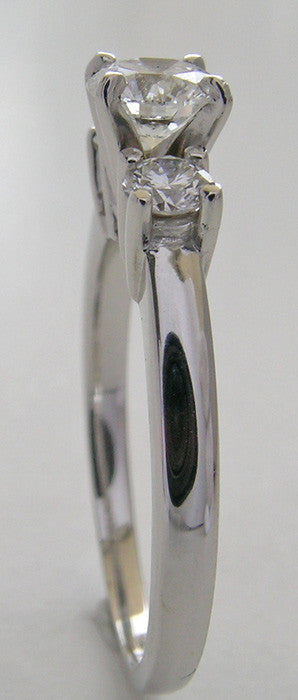 PETITE THREE STONE DIAMOND ENGAGEMENT RING SETTING