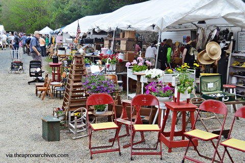 How to shop on Brimfield antique fair?