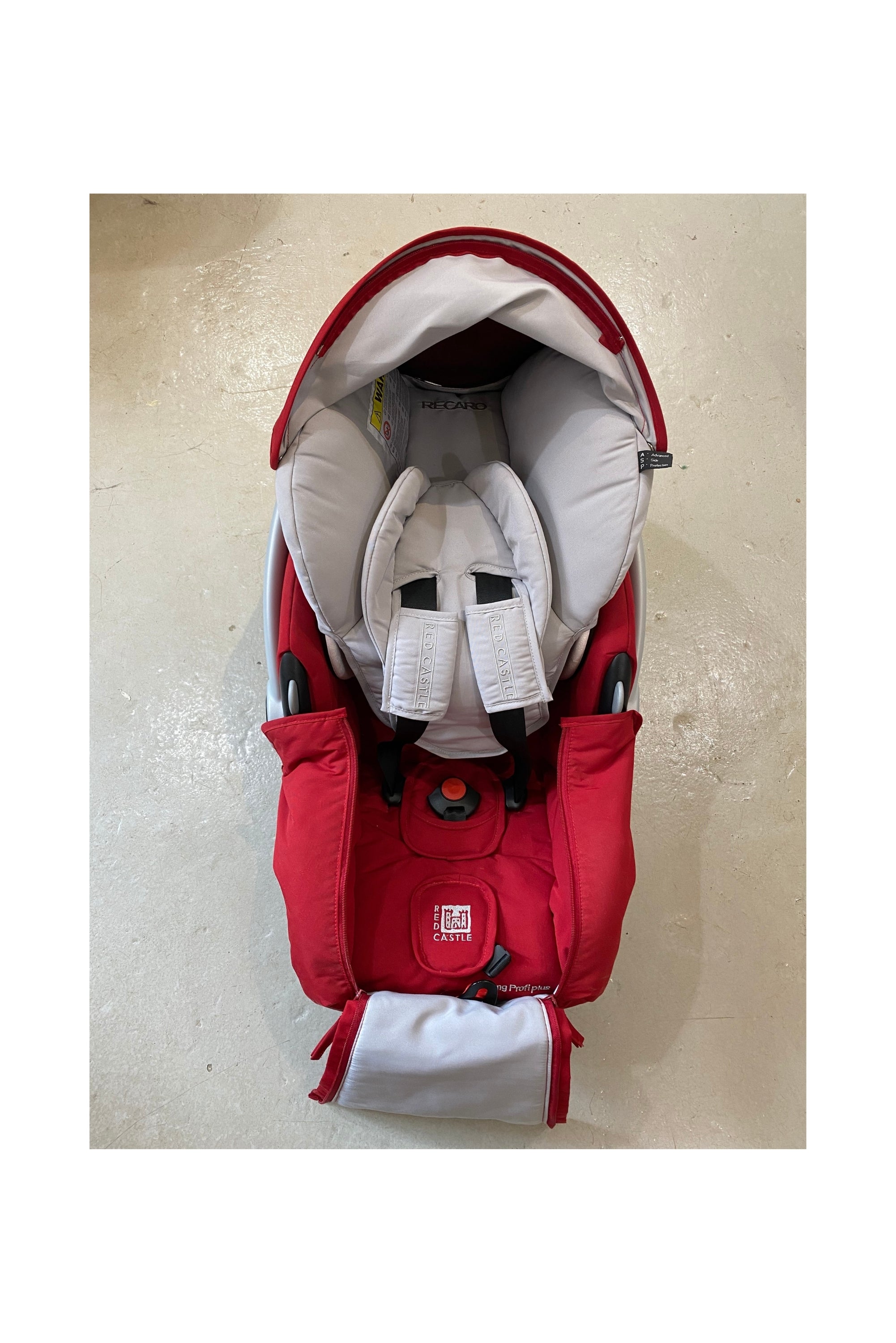 Recaro Young Profi Plus Car Seat + Raincover Newborn-15M (<13kg)