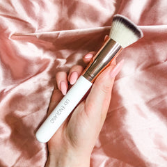 kabuki brush