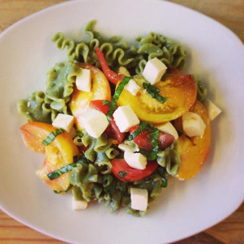 Sfoglini Basil Reginetti Caprese Pasta Salad