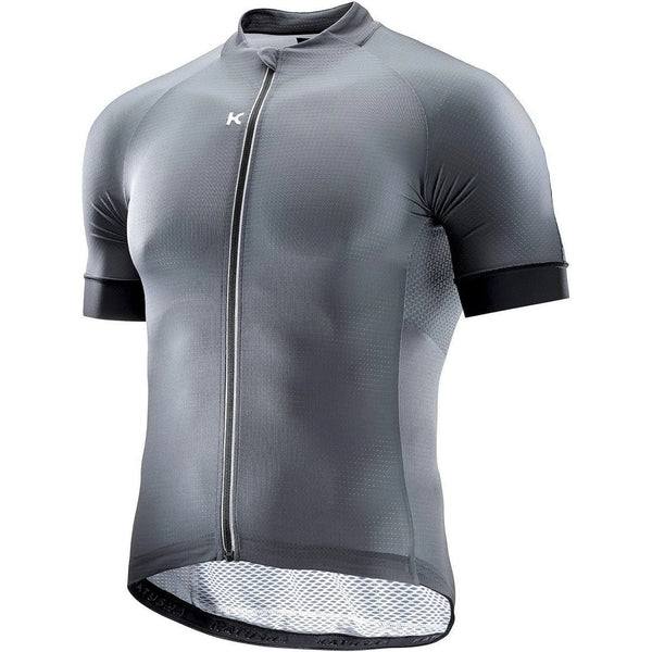 gray cycling jersey