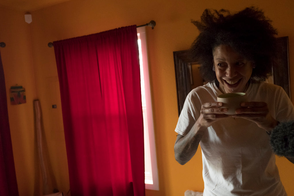HANAH Hero, legendary guitarist and yogi Bibi McGill shares her morning Matcha Tea. 
