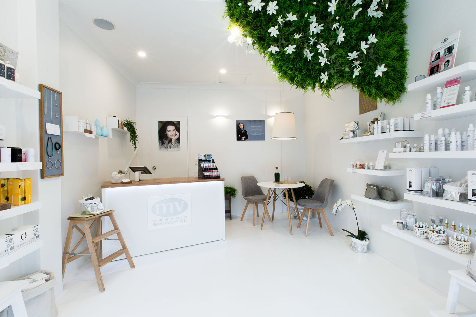 MV Organic Skincare Concept Store