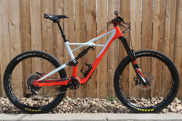 2017 specialized enduro pro carbon