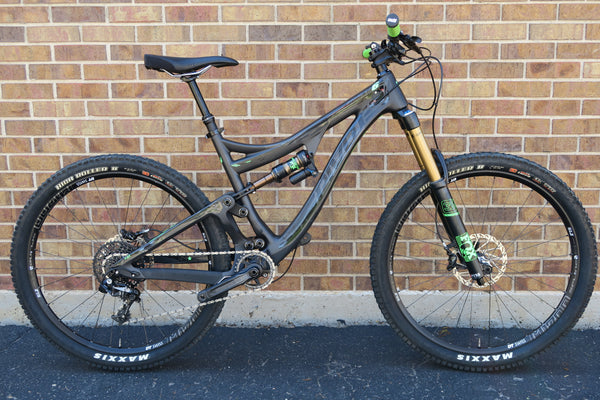 2016 pivot mach 6