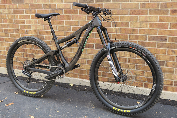 2016 pivot mach 6