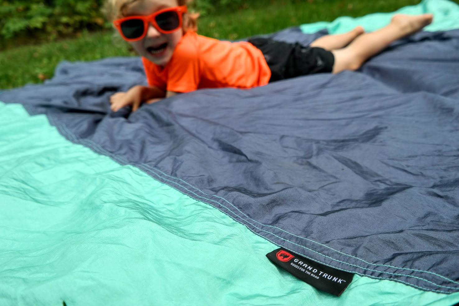 Grand Trunk Parasheet blanket - Perfect for Tailgates!