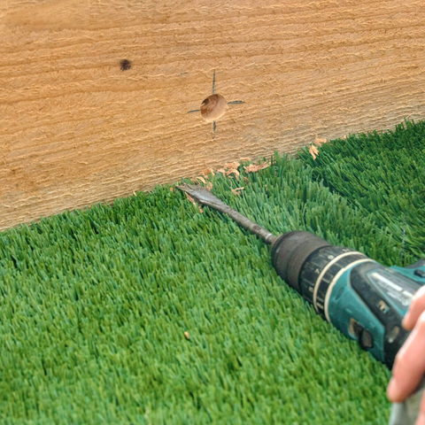 Drilling the overflow hole for your self watering sub irrigated planter box