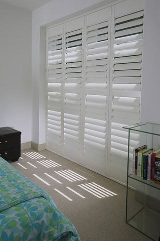 FOUR PANEL SHUTTERS MID RAIL SPLIT LOUVRES 