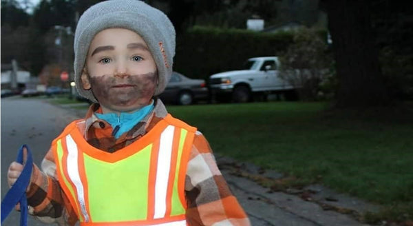 Lil Worker Halloween safety tips for kids