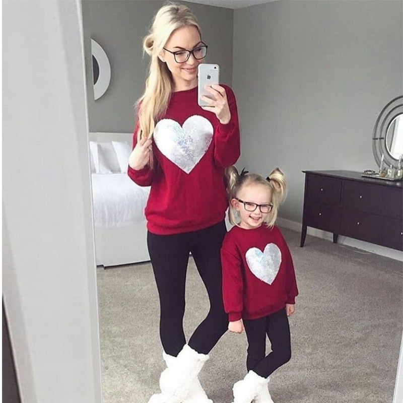 matching mom and daughter hoodies