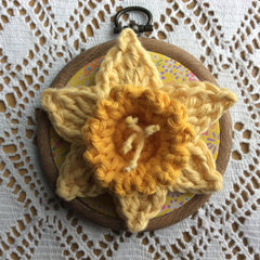 DROPS Paris Daffodil Brooch in emboidery hoop by Cotton Pod