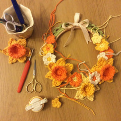 Crochet Spring Wreath Tutorial using DROPS Paris by www.cottonpod.co.uk FREE CROCHET PATTERNS