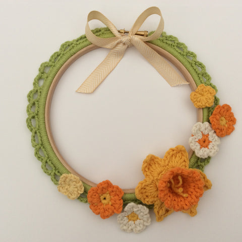 Crochet Spring Wreath Tutorial using DROPS Paris by www.cottonpod.co.uk FREE CROCHET PATTERNS