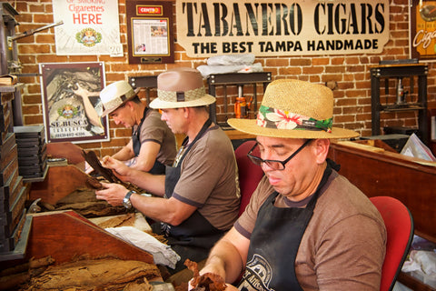 Cuban Artisan Cigar Rollers - Tabanero Cigars