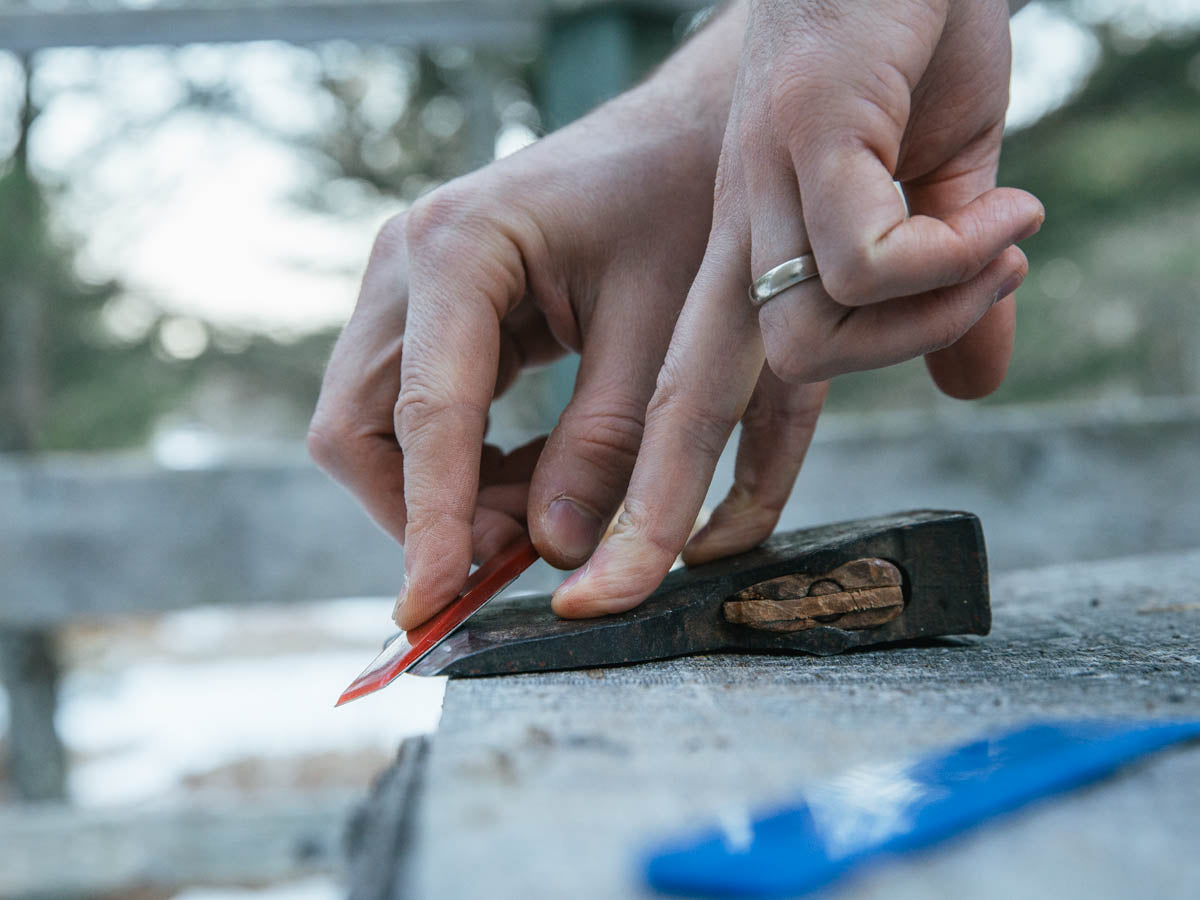 Axe sharpening eze-lap diamond stone