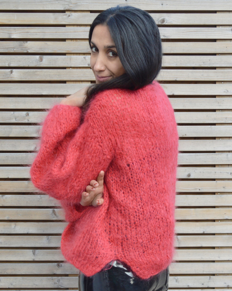 Women Sweater Hand Knitted Jumper Pink Red Chunky Wool Sweater Mohair Sweater Loose Knit Jumper Oversized Drop Shoulder Drop sleeve sweater
