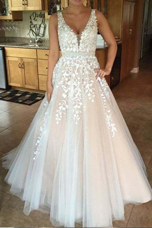 lace and tulle ball gown