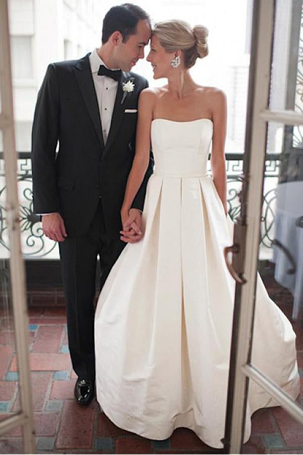 ivory strapless wedding dress