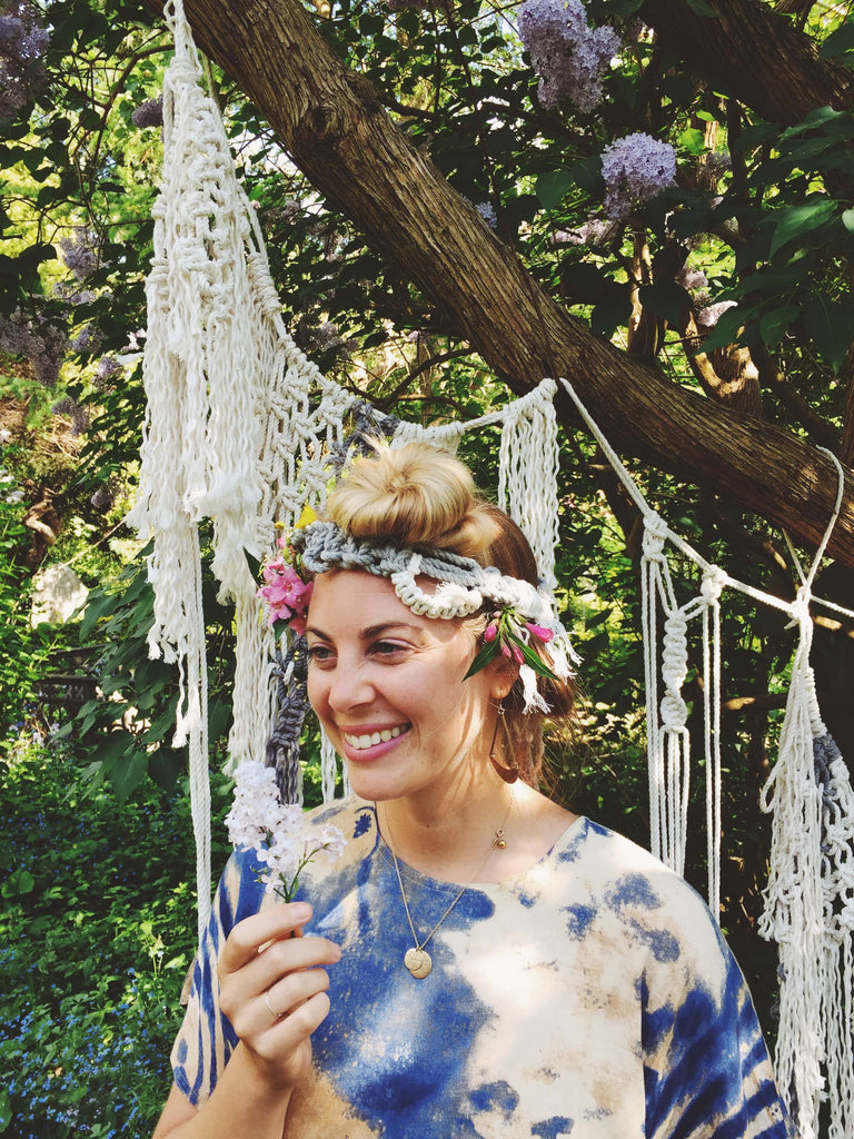 Magical Sarah of MY NEW ROOTS in her macrame crown