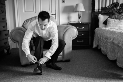 groom wedding day getting ready dickie bow wedding blog