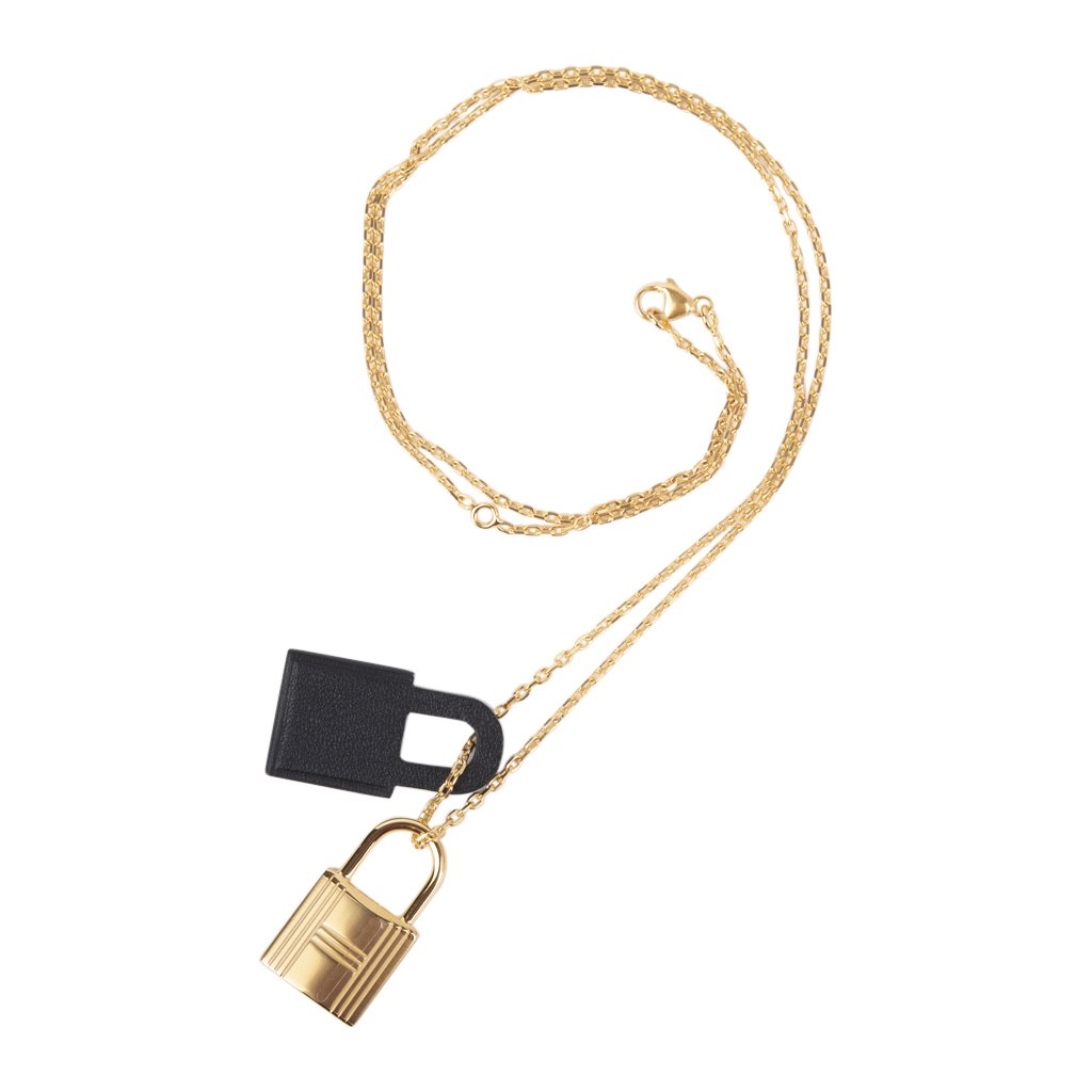 hermes pendant necklace