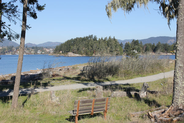 Whiffen Spit, Sooke