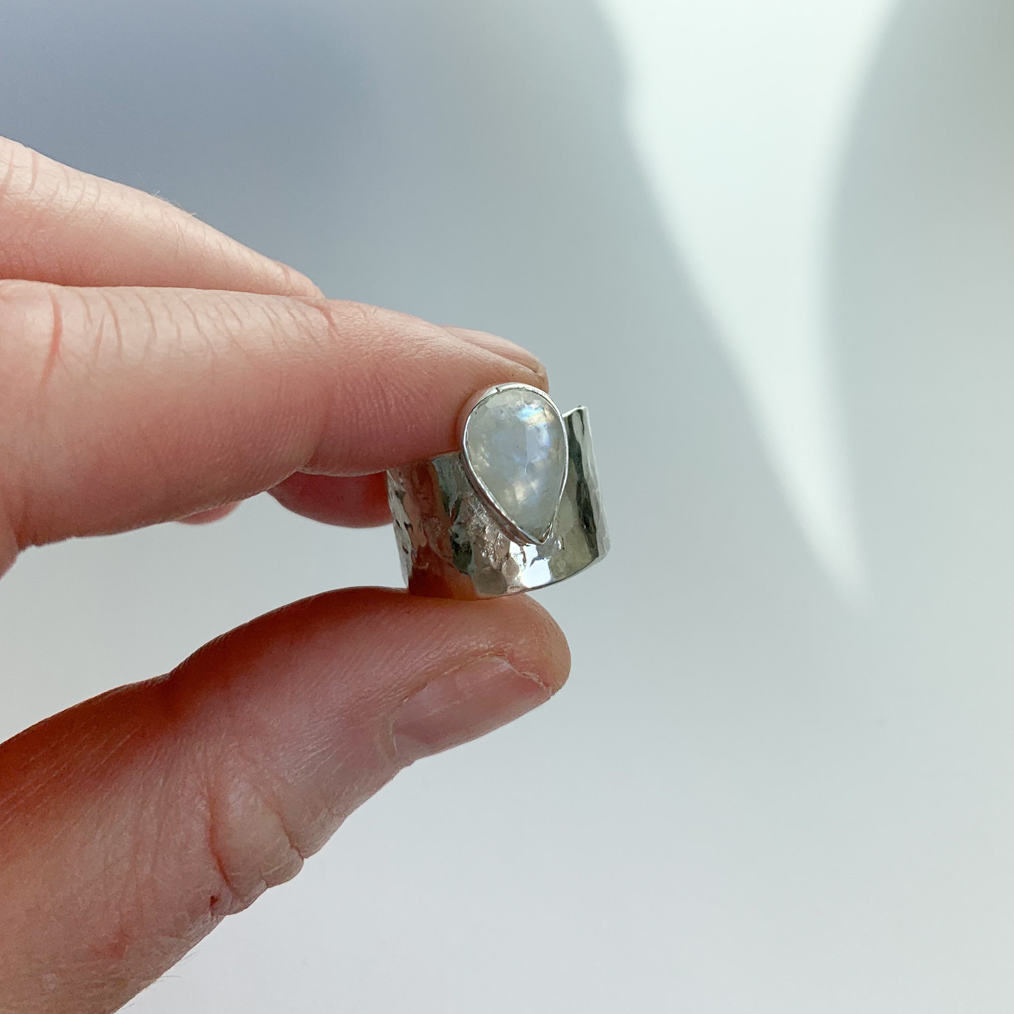 Moonstone ring - silver