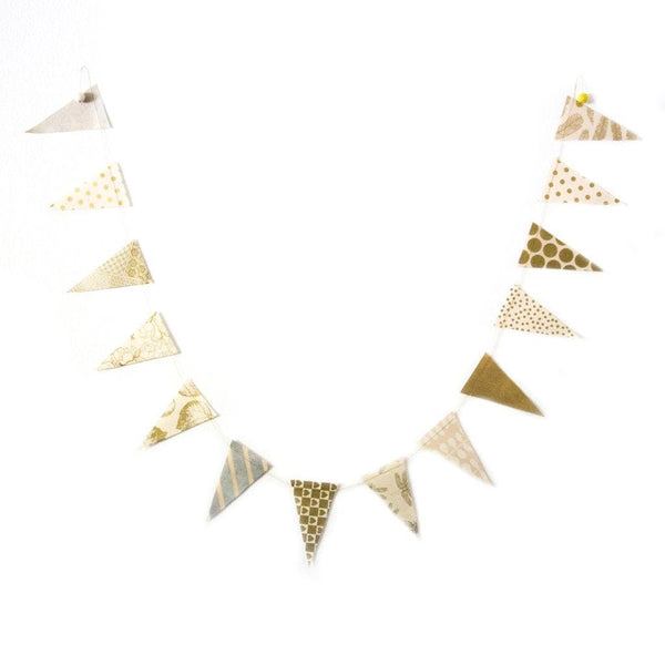 triangle paper garland