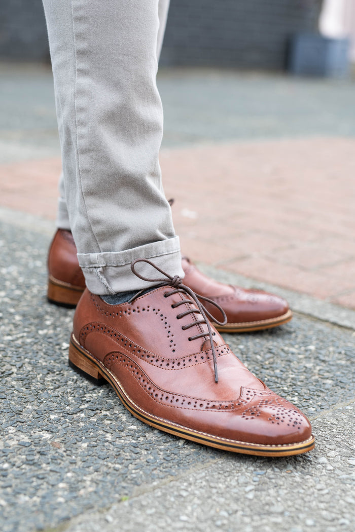 Goor Mid Brown Brogues