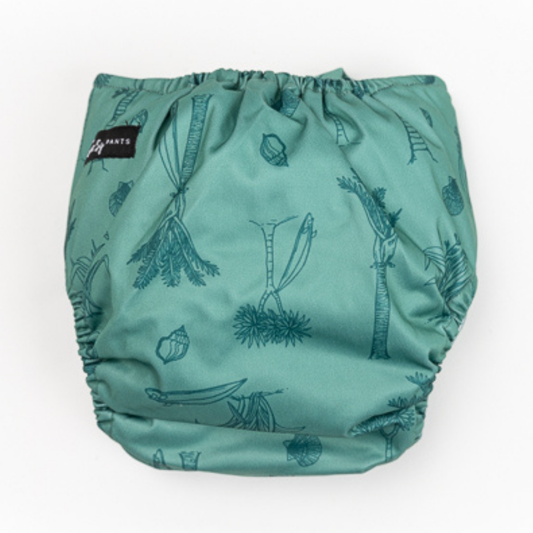 Cloth Nappy Sassy Pants with Snaps: Surfs Up