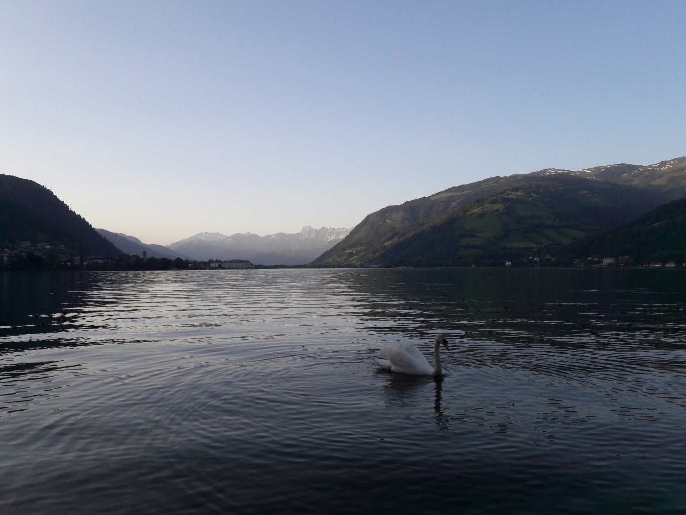 A lucky shot. Taking a beer beside the lake. Day 1 finished.