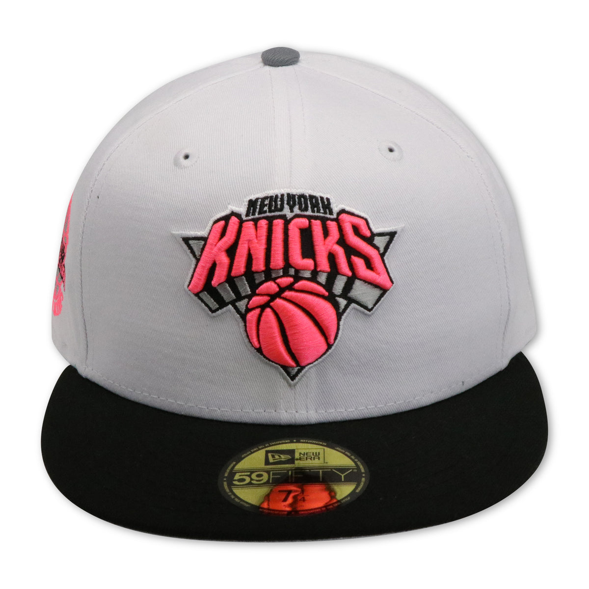 black and red knicks hat