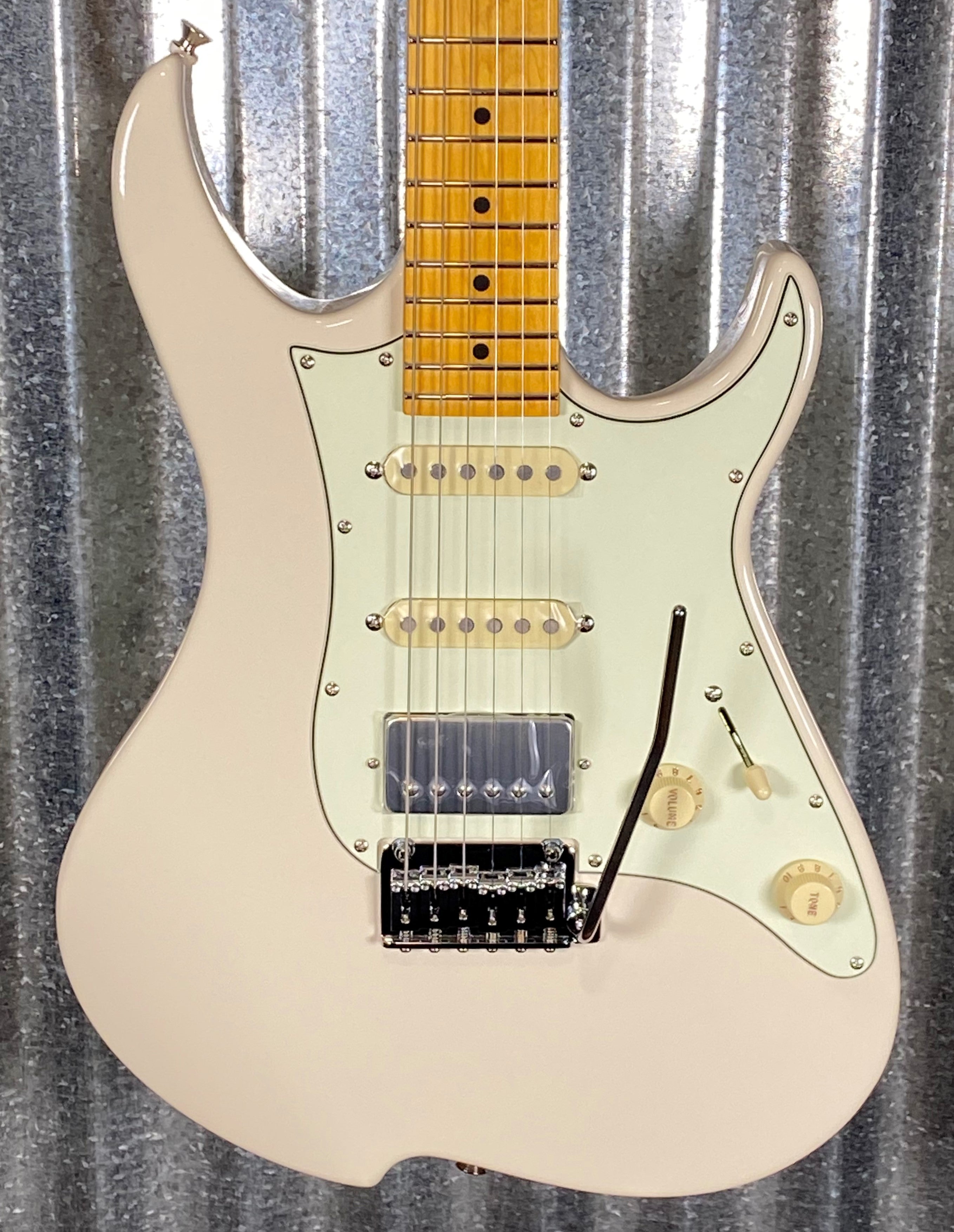 Vola OZ RV MF V3 MC Vintage White Guitar & Bag #2618 – Specialty