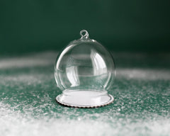 snow globe ornament