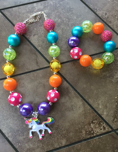 Girl\u2019s Rainbow Bubblegum Bracelet Set