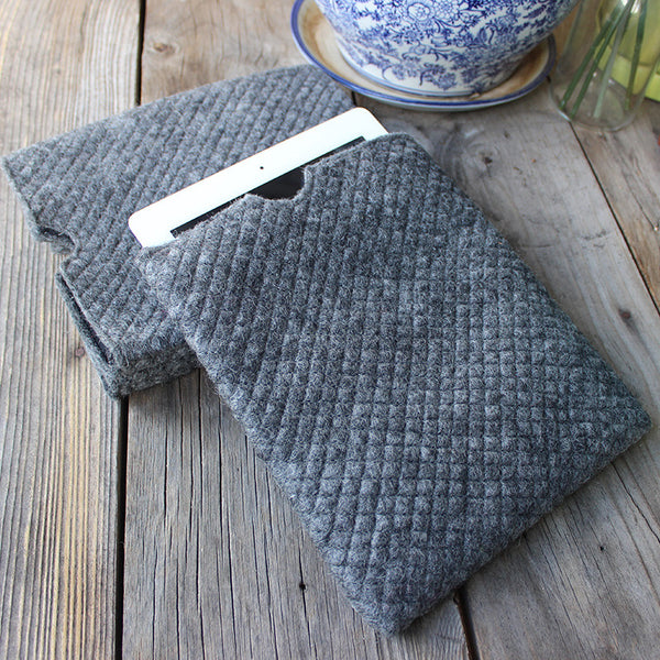 felt ipad case grey