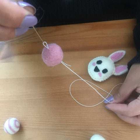 making felt ball mobile