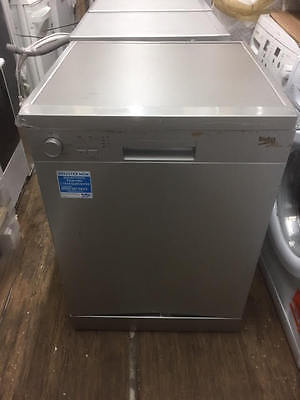 BEKO DFC04210S Full-size Dishwasher 