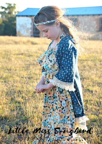 Kimono with lace trims - sewing pattern by Pattern Emporium
