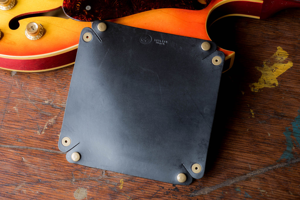 Horween Leather Valet Tray in Black Chromexcel CXL