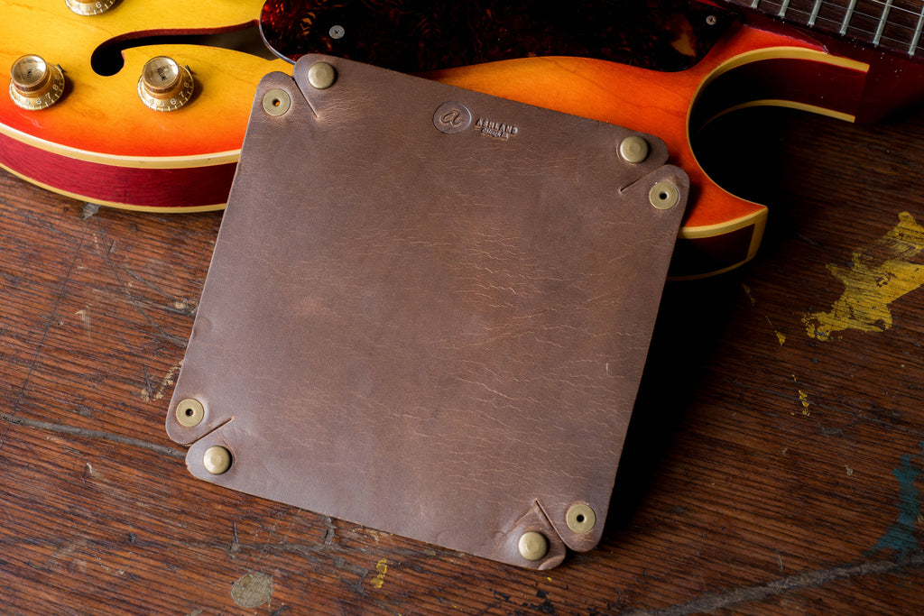 Horween Leather Valet Tray in Natural Chromexcel CXL