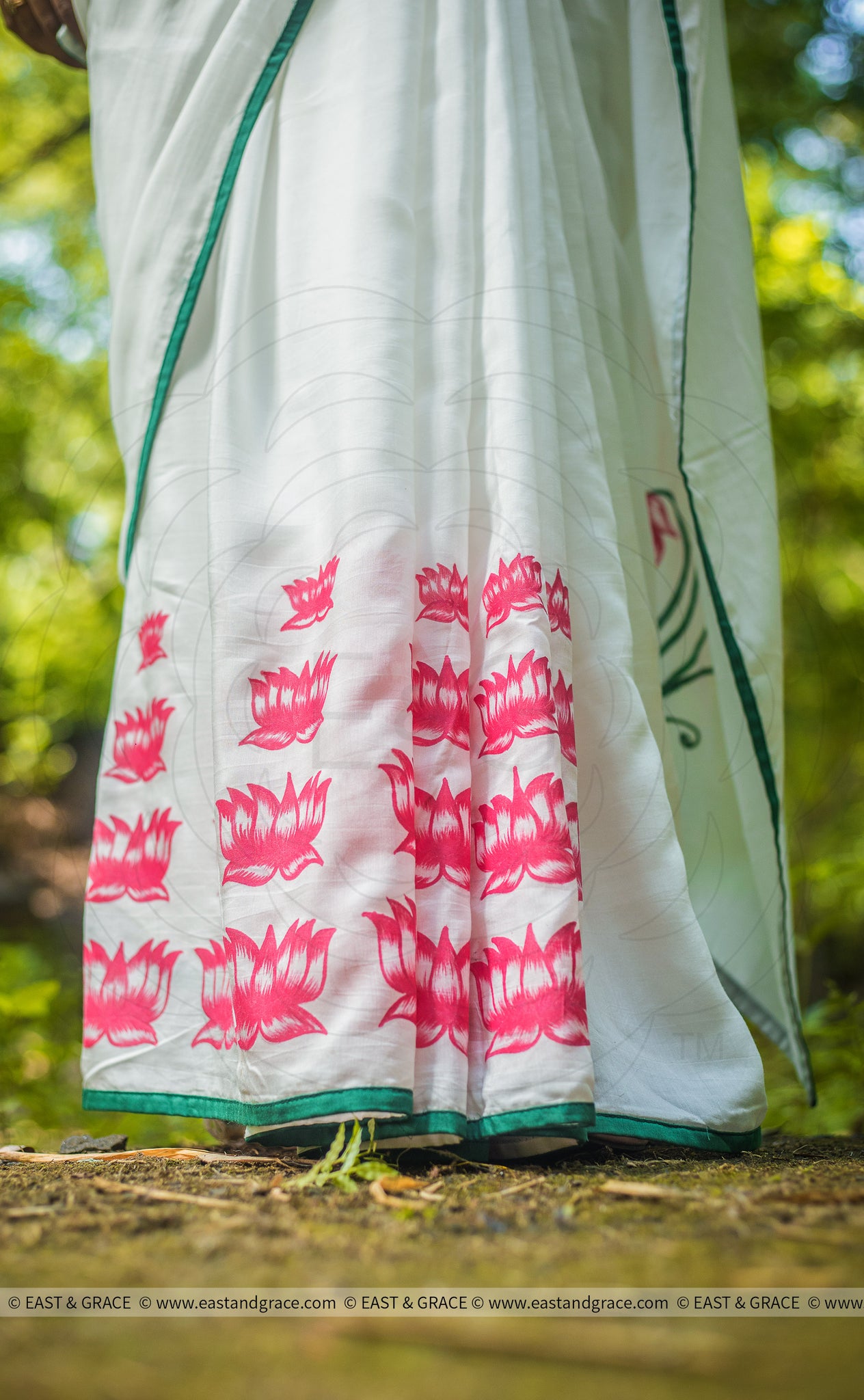 Padma Muslin-Cotton Hand-Painted Saree