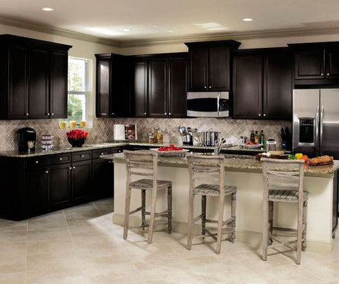 Aristokraft Wentworth Kitchen Cabinets in Sarsaparilla Finish