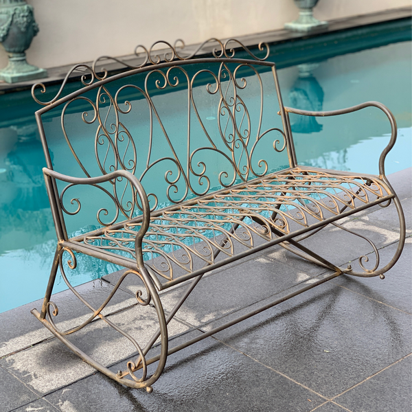 outdoor iron rocking chairs