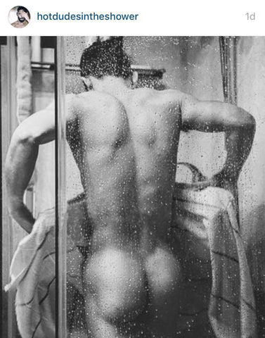 Hot Dudes In The Shower | Second To None